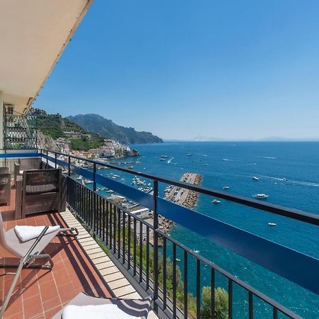 Lily House Amalfi Apartment Luaran gambar