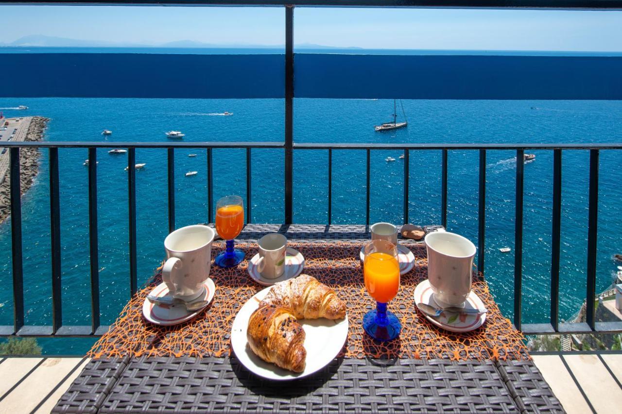Lily House Amalfi Apartment Luaran gambar