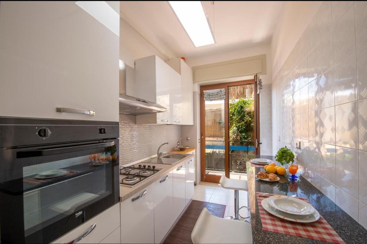 Lily House Amalfi Apartment Luaran gambar
