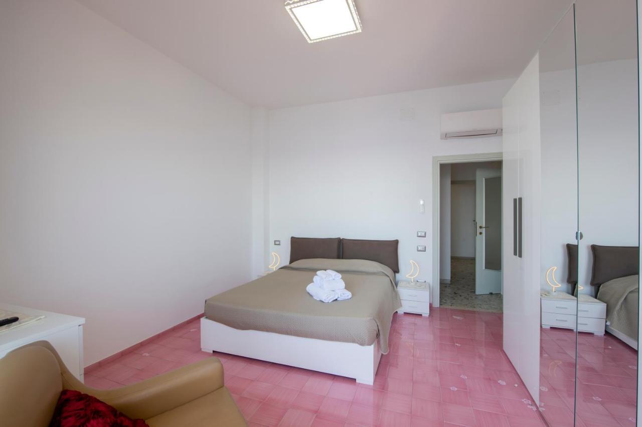 Lily House Amalfi Apartment Luaran gambar