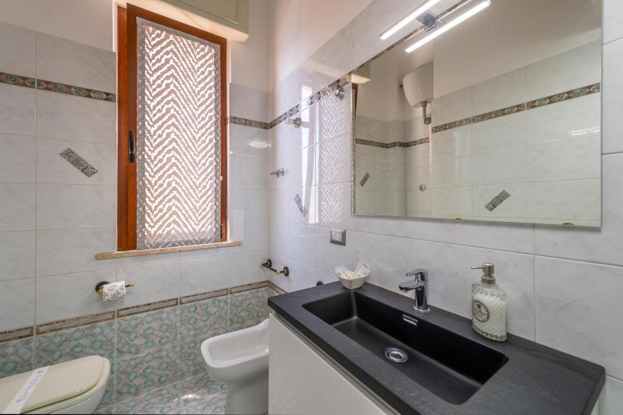 Lily House Amalfi Apartment Luaran gambar