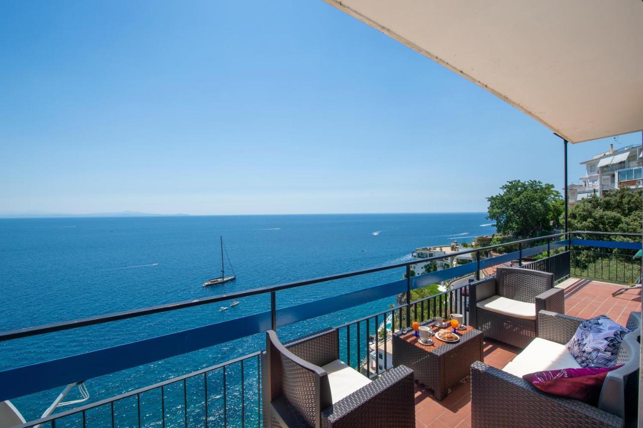 Lily House Amalfi Apartment Luaran gambar