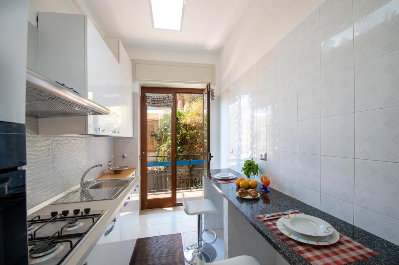 Lily House Amalfi Apartment Luaran gambar