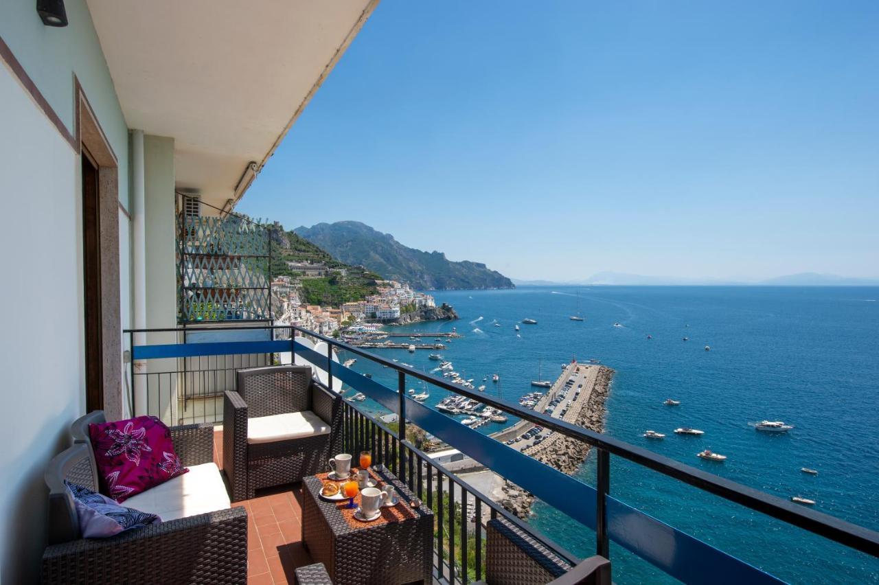 Lily House Amalfi Apartment Luaran gambar